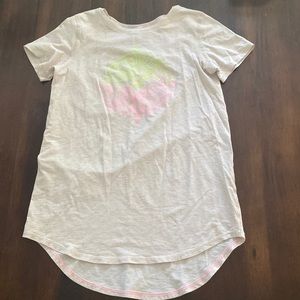 Ivivva shirt size 12.